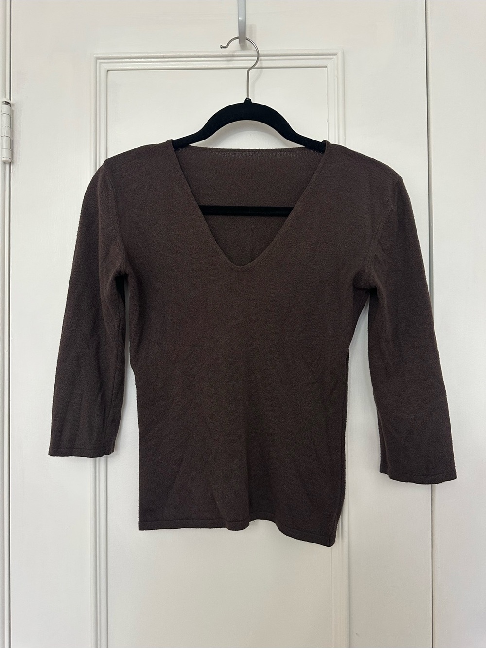 Women’s V-Neck Brown Knit Top